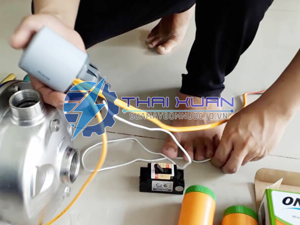 Dịch vụ thay phao điện tự động giá rẻ