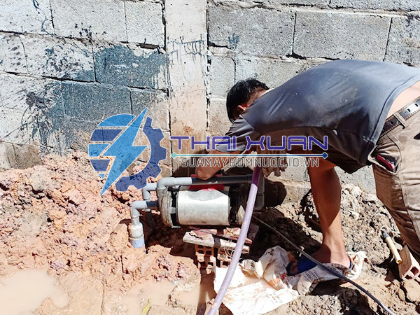 Thợ sửa máy bơm nước tại Trảng Bom